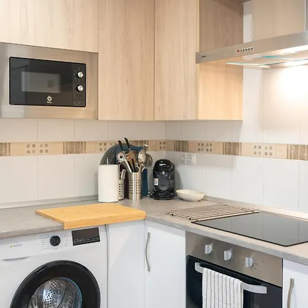 Apartment Go - *